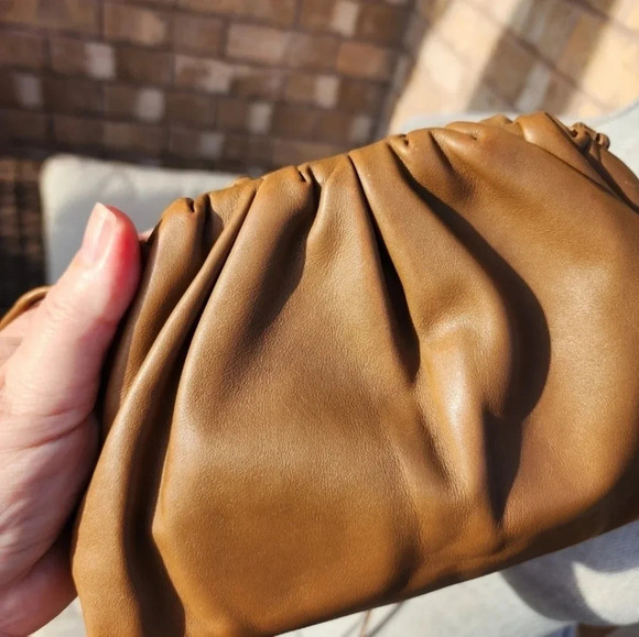 Bottega Veneta Mini Pouch 20 Authentic Brown Crossbody Clutch Leather Full Set - Picture 2 of 15